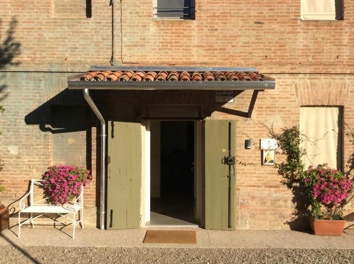 Agriturismo "La Fondazza" Imola Exterior photo